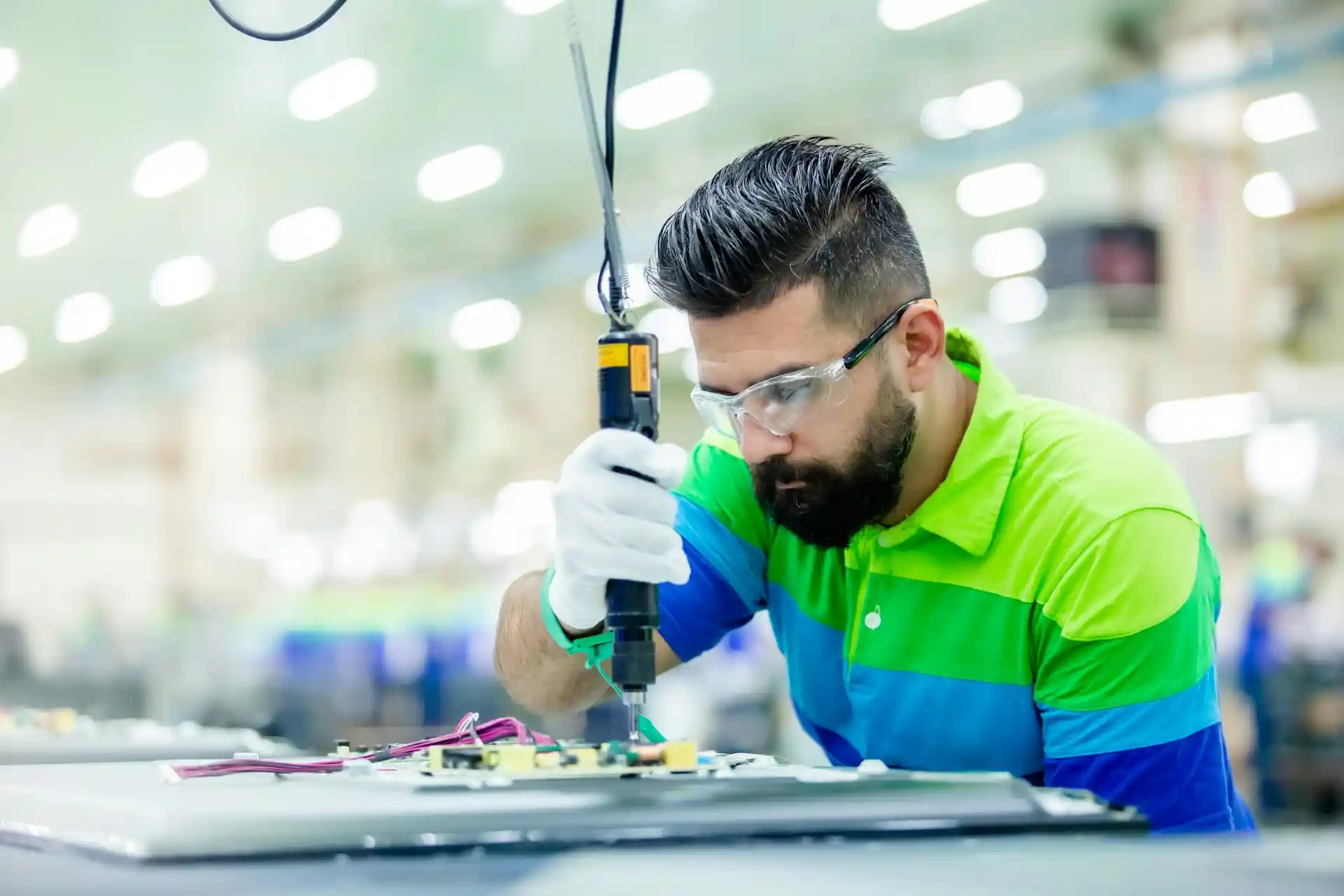 Two-Way Radio Solutions for Manufacturing & Industry